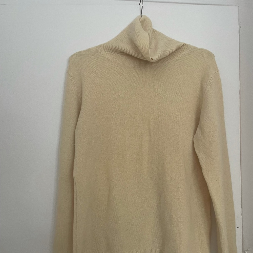 Cashmere Turtleneck